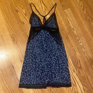 LEOPARD SLIP